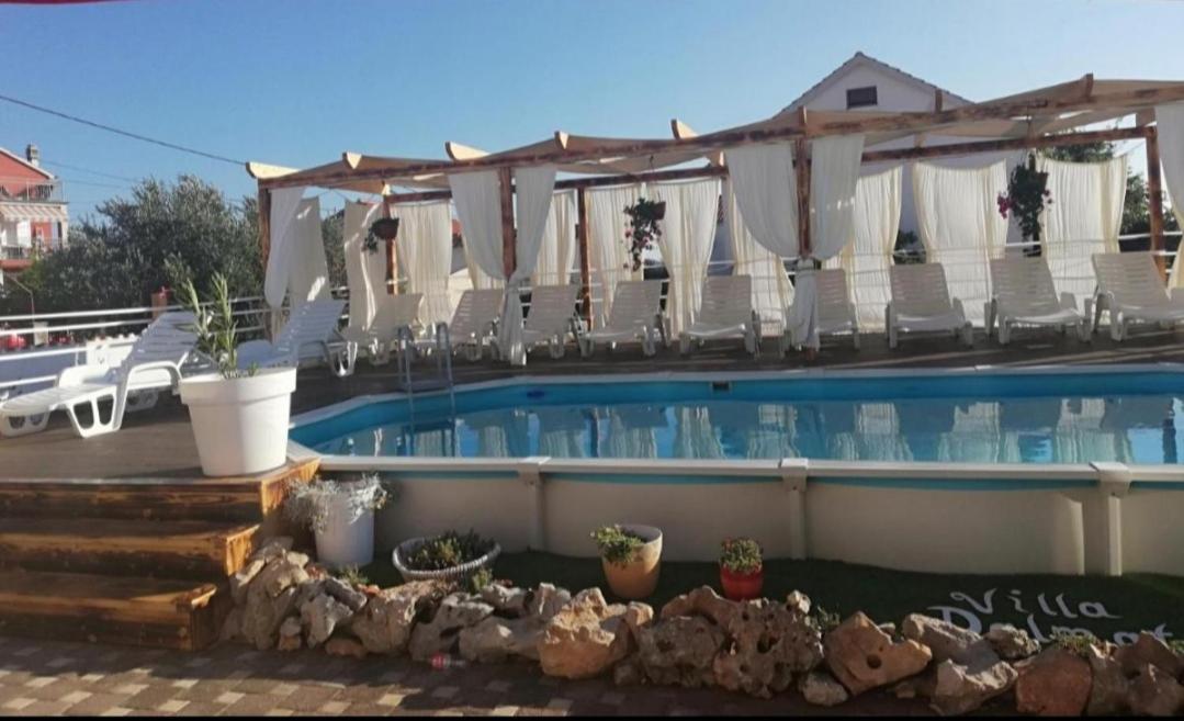 Apartments Villa Dalmatina Vodice Esterno foto
