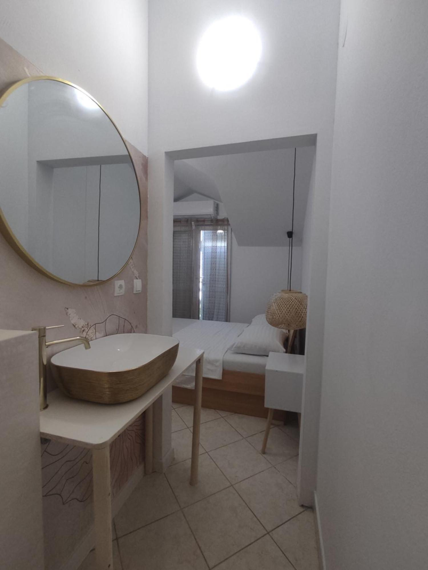 Apartments Villa Dalmatina Vodice Esterno foto