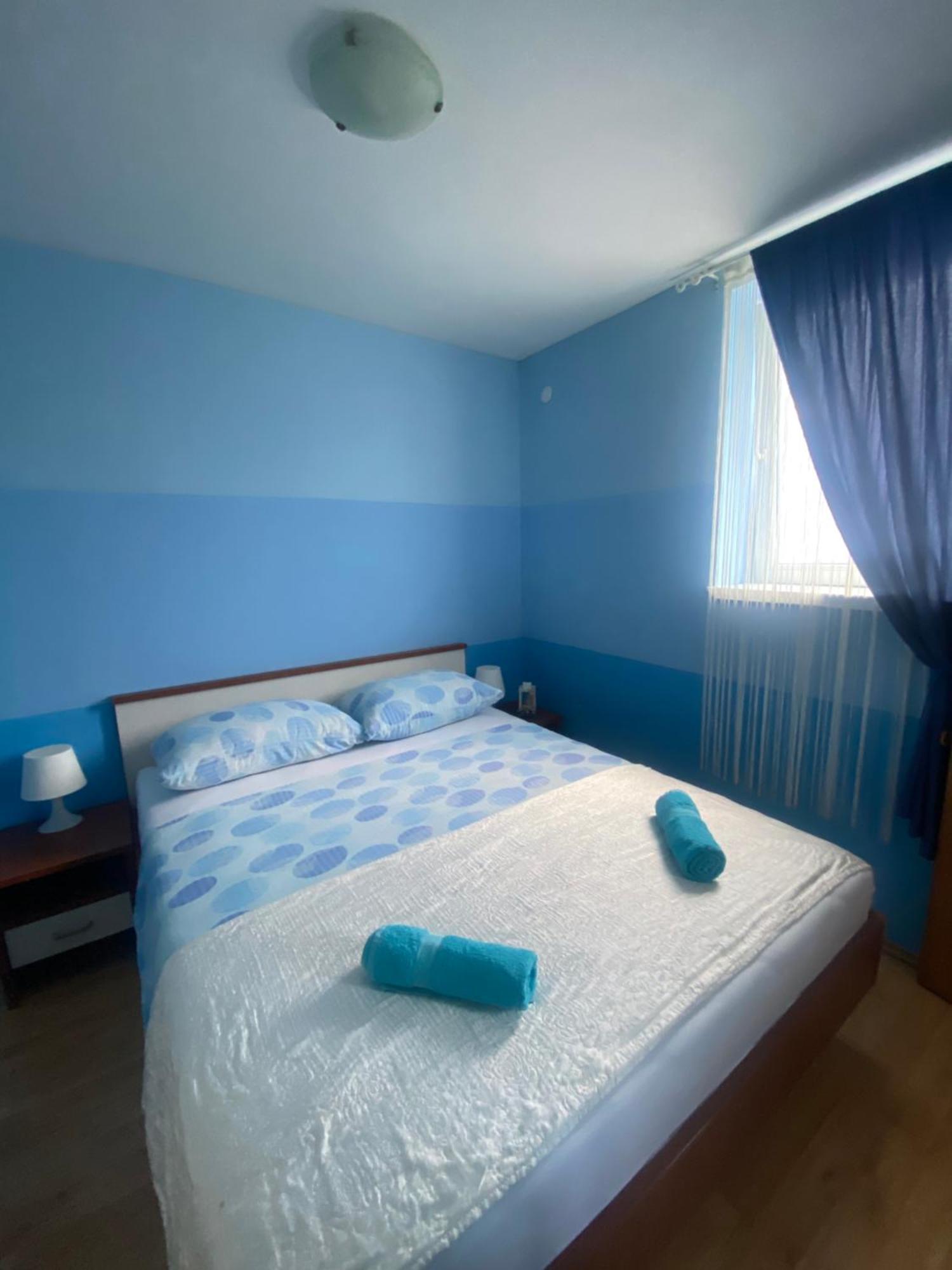 Apartments Villa Dalmatina Vodice Esterno foto