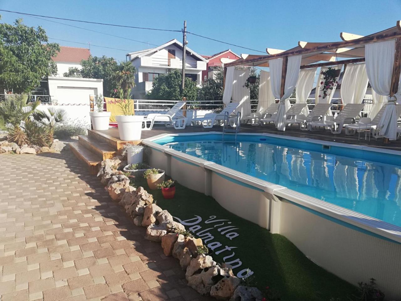 Apartments Villa Dalmatina Vodice Esterno foto