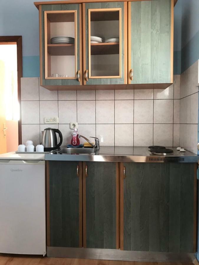Apartments Villa Dalmatina Vodice Esterno foto